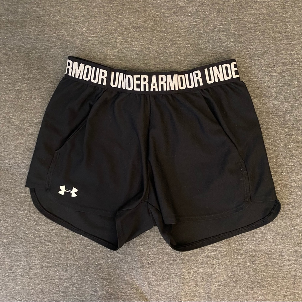 UNDER ARMOUR RUNNING SHORTS